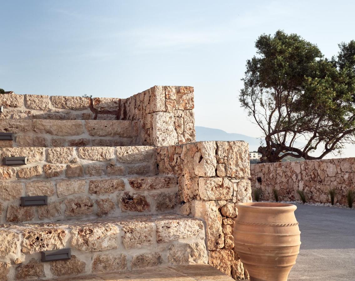 Yoma Cove Suites Volímai Dış mekan fotoğraf